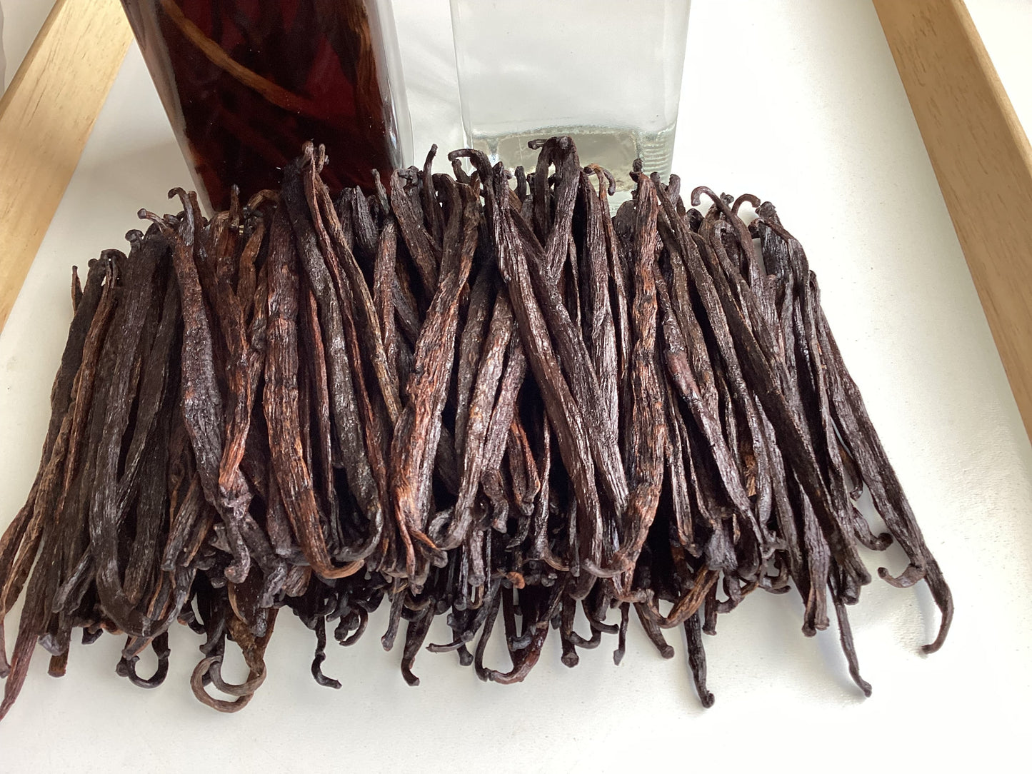 Organic Madagascar Vanilla Beans Grade B. Concentrated Flavor for Homemade Extract. 6"-7.5" Pods (By Weight)
