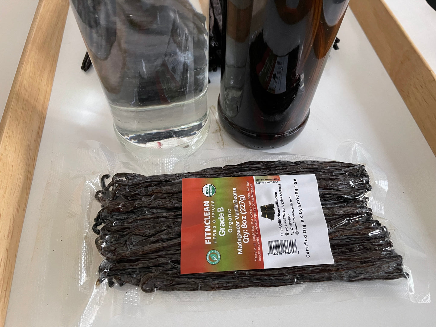 8oz Organic Madagascar Vanilla Beans Grade B for Extract. Certified USDA Organic. 5"-7" by FITNCLEAN VANILLA for Paste and Baking (1/2 Lb) Whole NON-GMO Pods