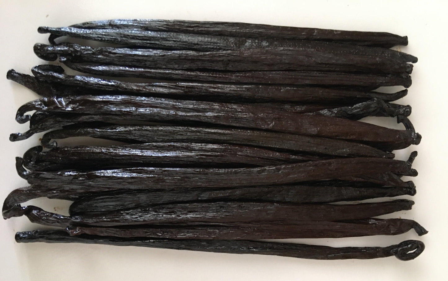 Tahitian Vanilla Beans Grade A Fresh Gourmet Pods (By Count)