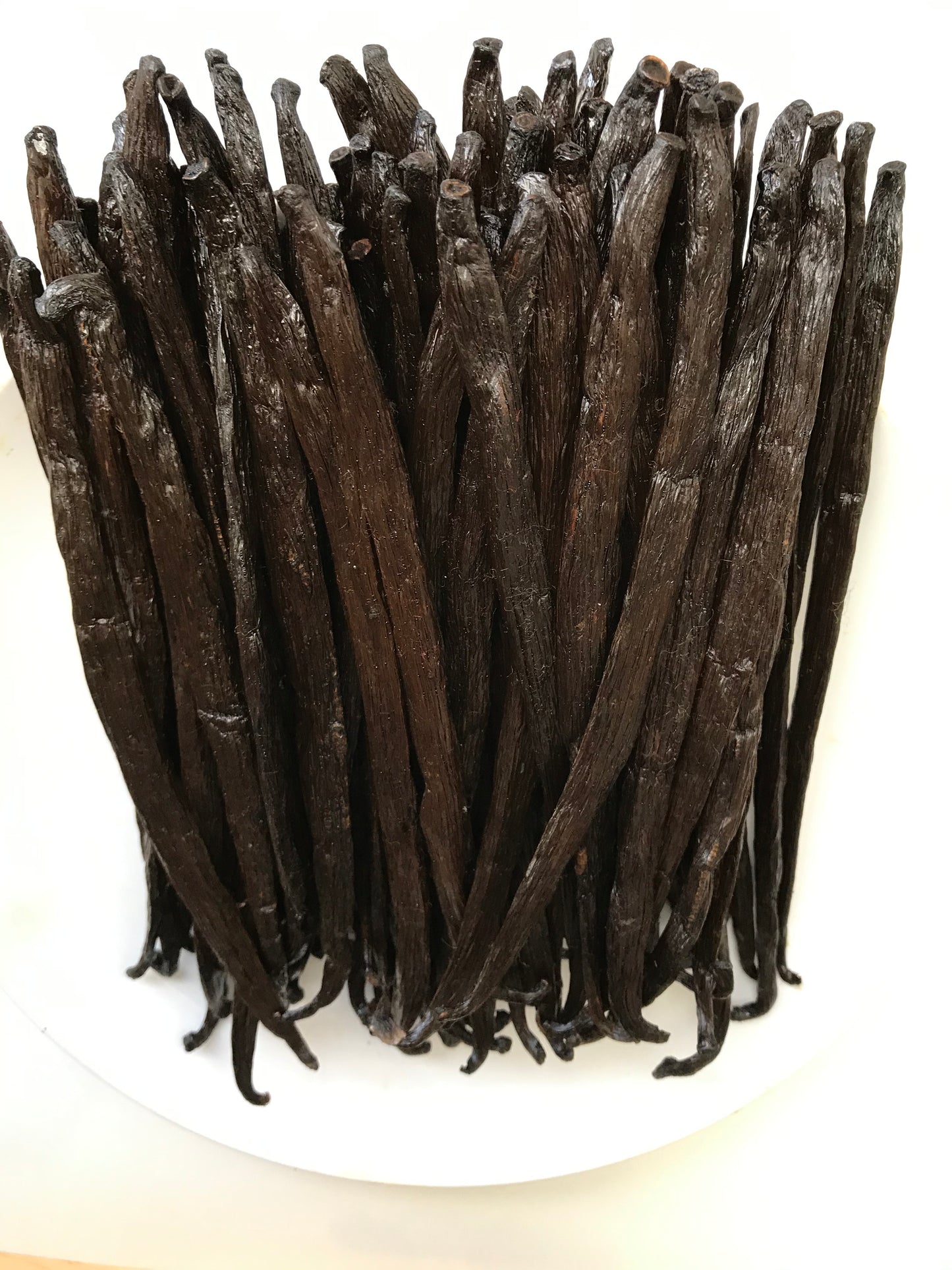 Ugandan Planifolia Vanilla Beans Grade A (By Count)