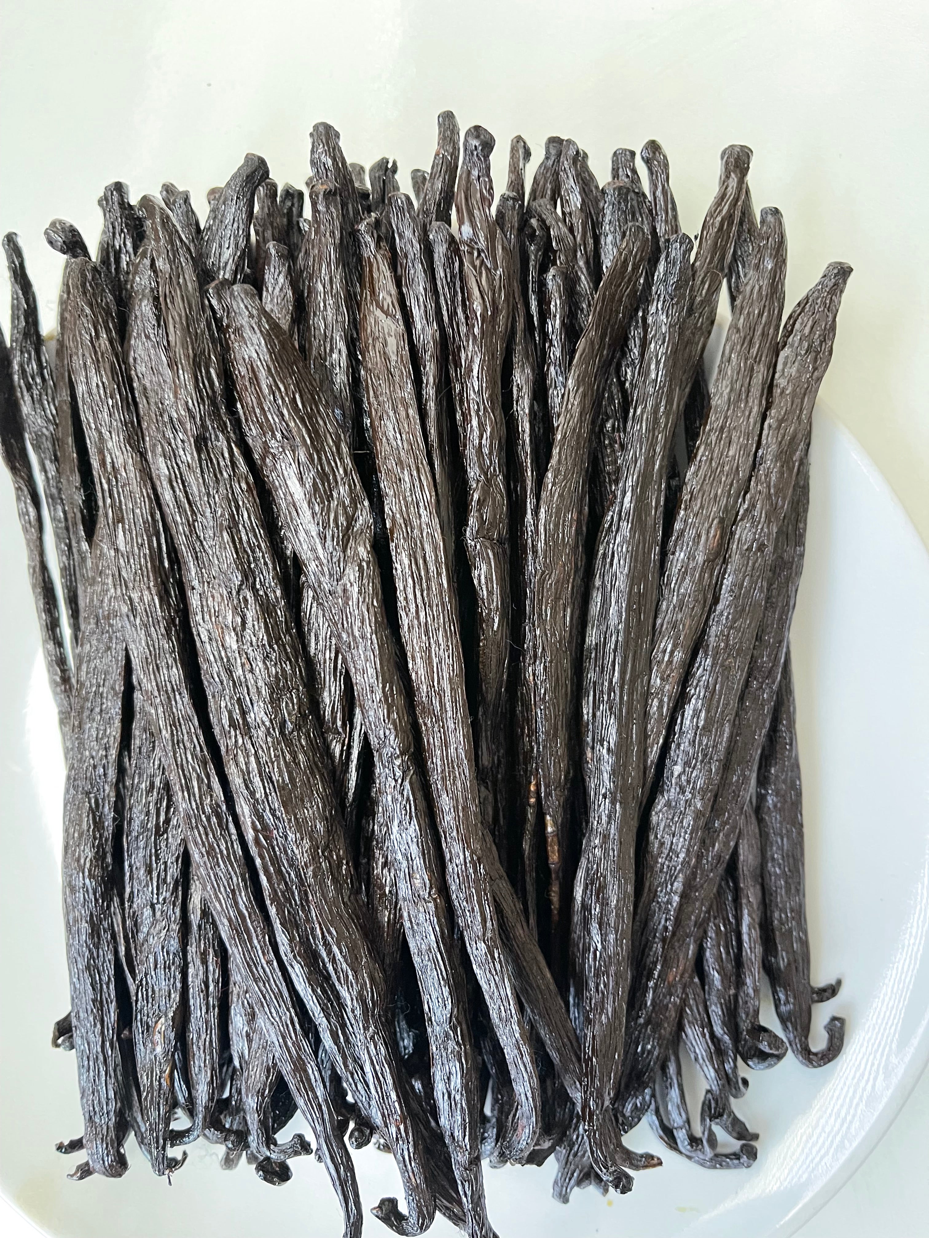 Ugandan Planifolia Vanilla Beans Grade B – FITNCLEAN VANILLA